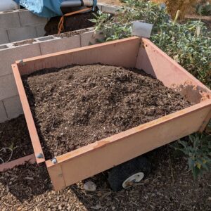Leftovers a mix of compost, worm castings, and wood chips